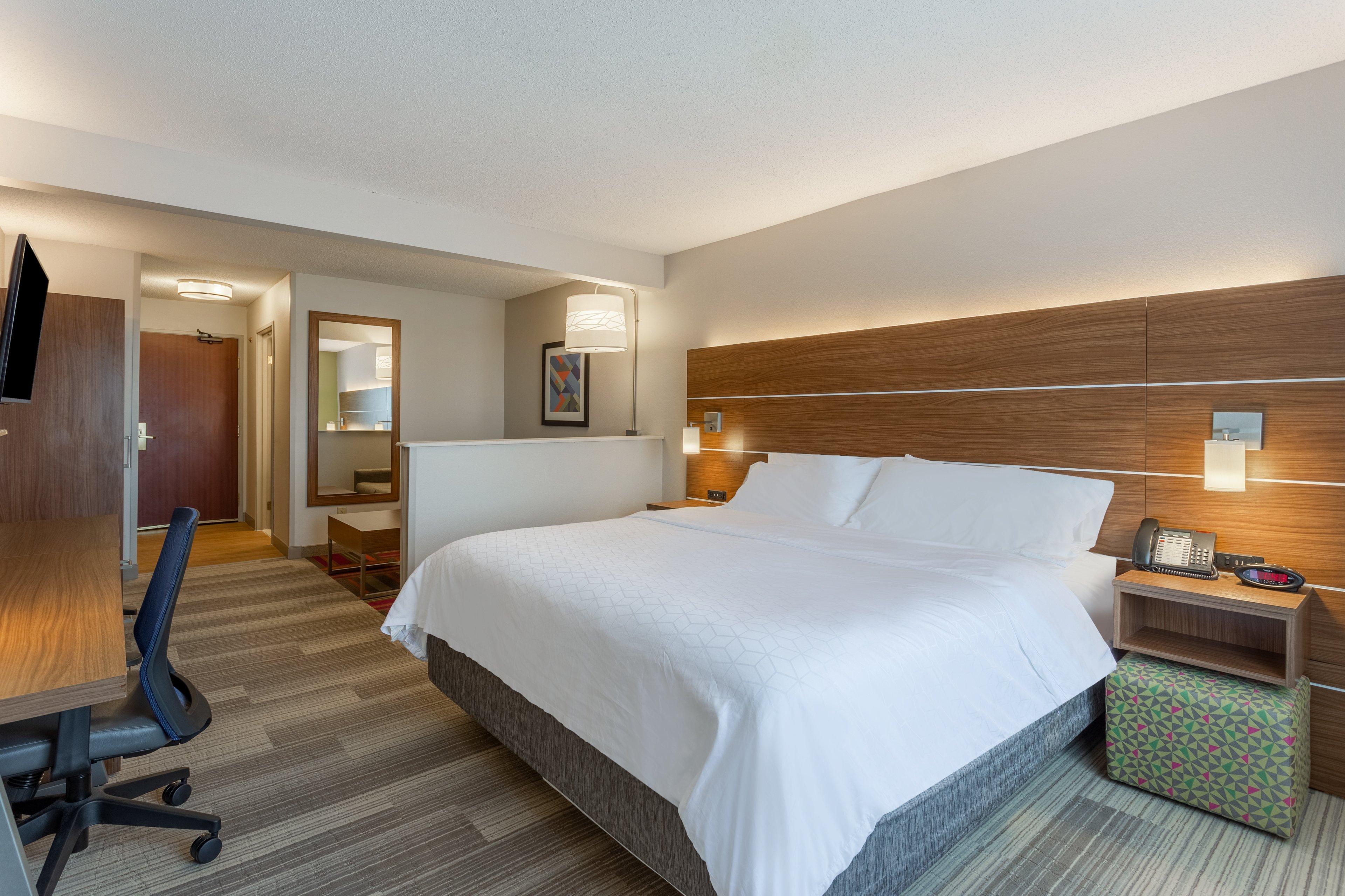 Holiday Inn Express Hotel & Suites Burlington By Ihg Zewnętrze zdjęcie