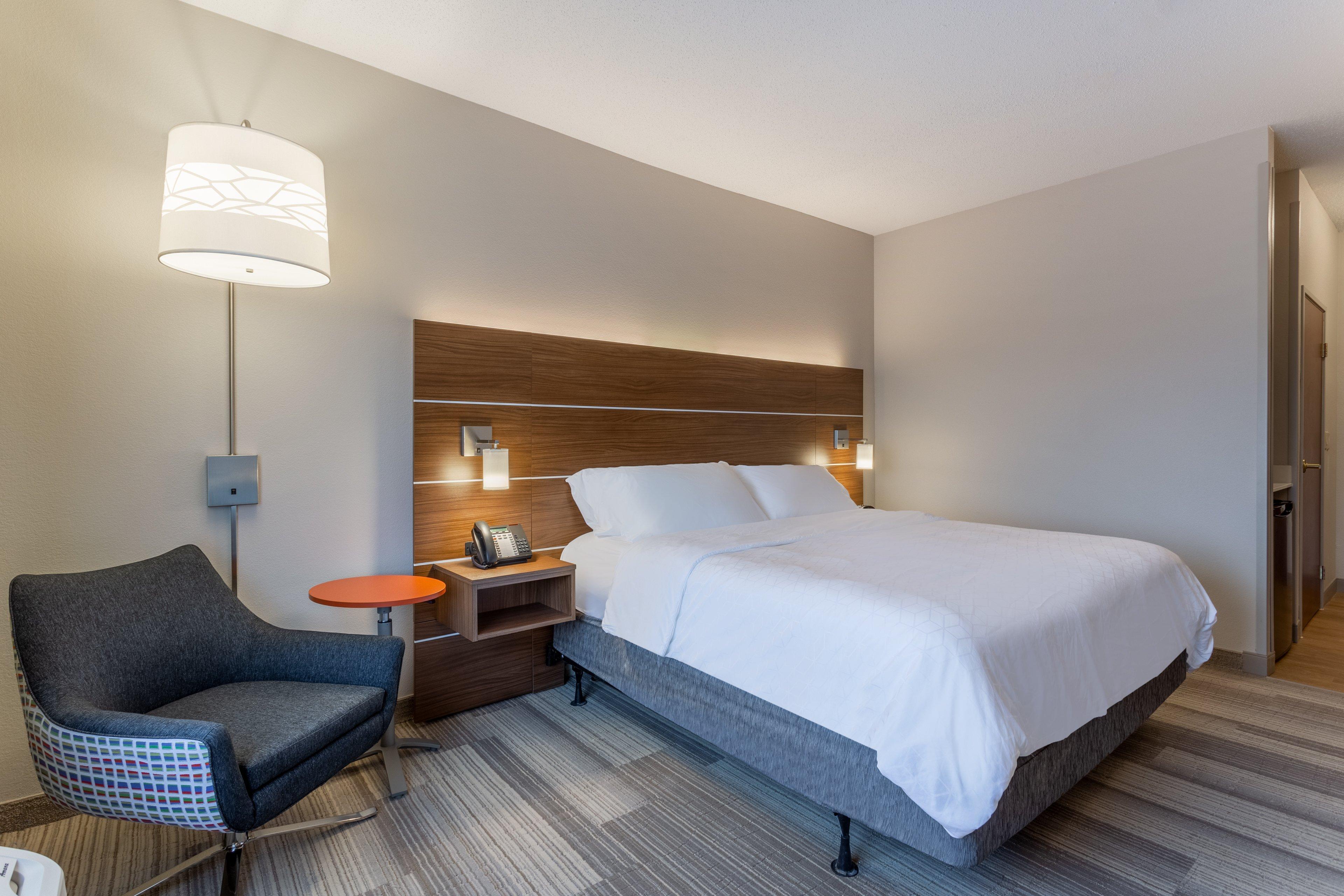 Holiday Inn Express Hotel & Suites Burlington By Ihg Zewnętrze zdjęcie