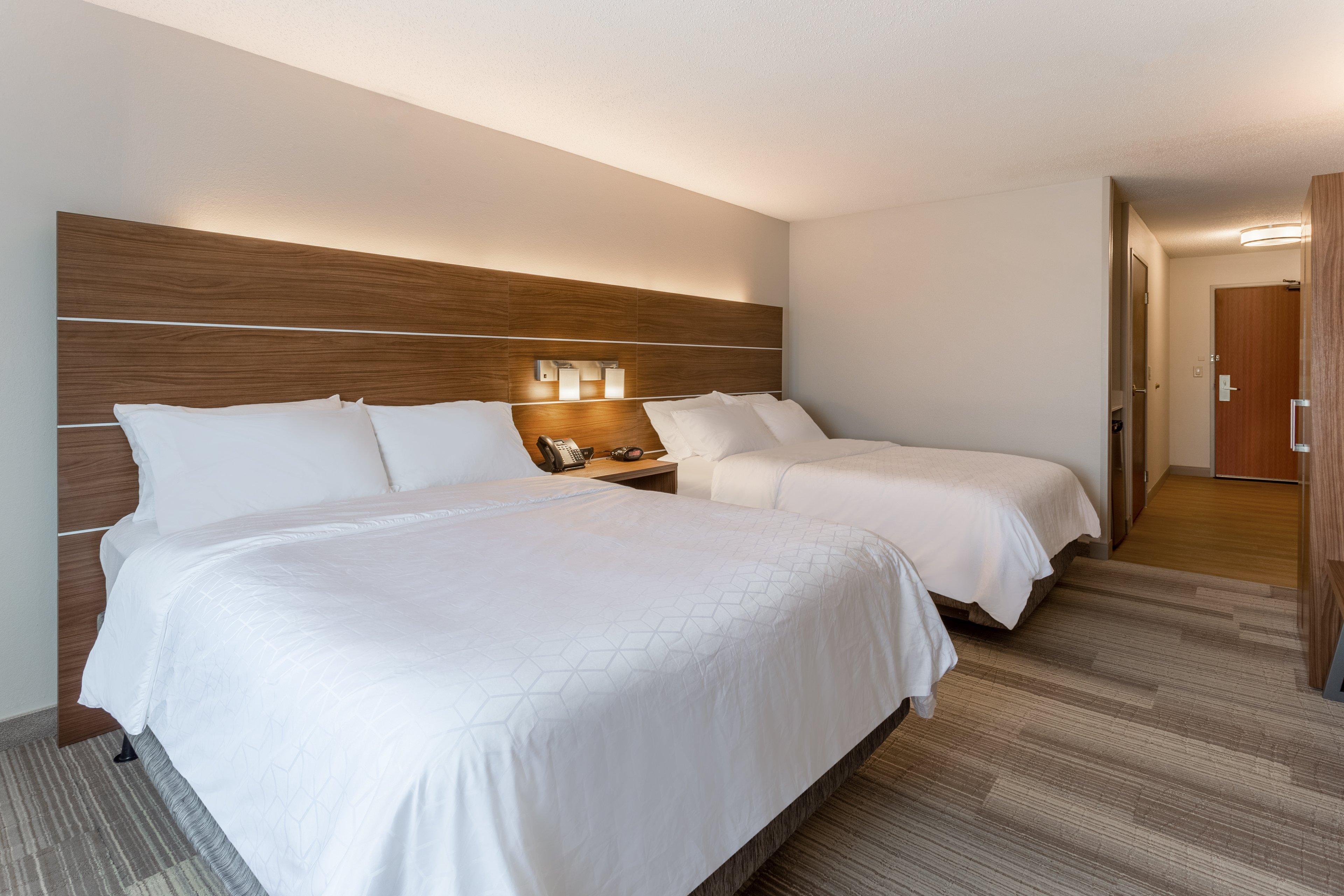 Holiday Inn Express Hotel & Suites Burlington By Ihg Zewnętrze zdjęcie